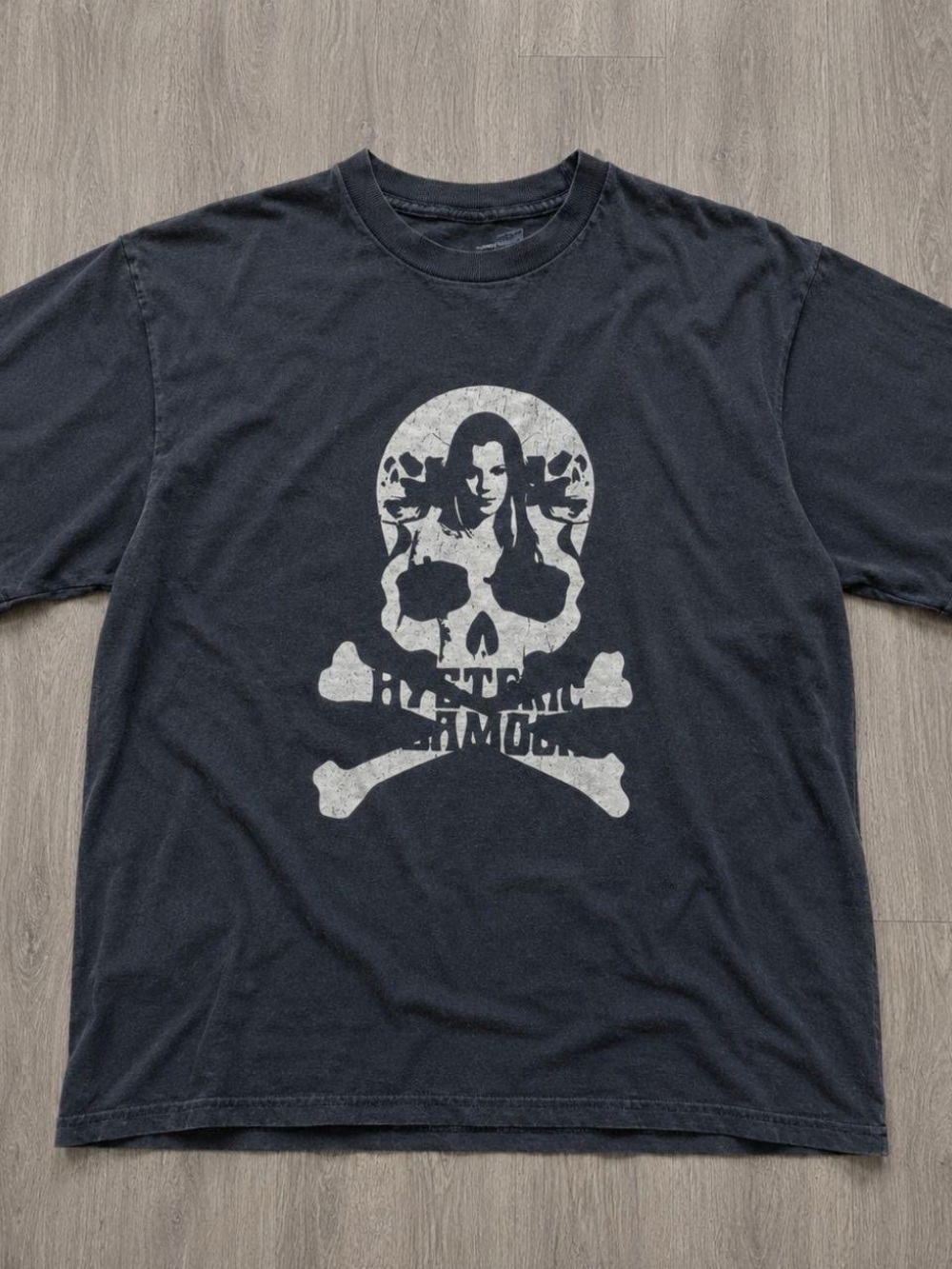 Gildan Black Tee with White Skull Graphic